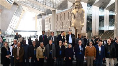 وفد رؤساء المحاكم الدستورية و