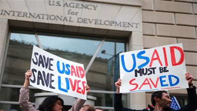 الوكالة الأمريكية للتنمية الدولية تعلق برامجها حول العالم وتمنح موظفيها إجازة مفتوحة