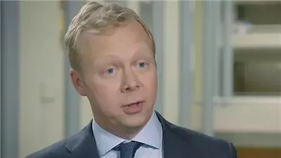 المبعوث الأوروبي يعلق على تصريحات ترامب حول غزة: يجب حل الدولتين