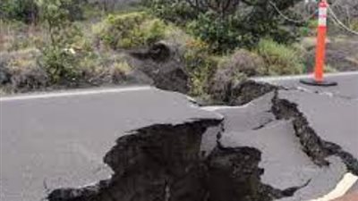 نشاط زلزالي ينذر بكارثة، خبير يكشف تأثيره على مصر ومخاوف من هبوط قاع البحر المتوسط 