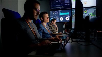 مدبولي: رواتب العاملين بقطاع التكنولوجيا تصل إلى 50 ألف جنيه شهريًا