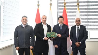 أشرف صبحي يشيد بالتوسع الدولي لبطولة 