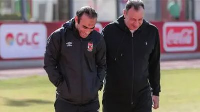 تفاصيل اتصالات الصلح بين الخطيب وسيد عبد الحفيظ.. كولر يتلقى عرضًا قطريًا للرحيل عن الأهلى.. وأكرم توفيق يرفض إغلاق صفحة بيراميدز