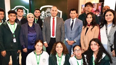 اختيار مشروع طلاب مدرسة مصرية ضمن الأفضل في المنتدى الدولي للذكاء الاصطناعي