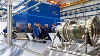 روسيا تبدأ إنتاج محركات الصواريخ أنجارا الفضائية