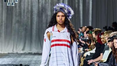 متحدث الزمالك يكشف قرار الإدارة للرد على واقعة ارتداء عارضة أزياء لـ قميص النادي