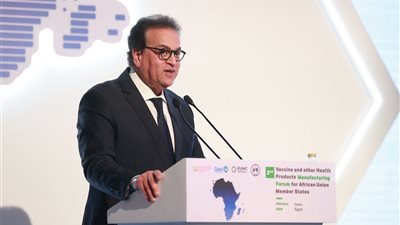 خالد عبد الغفار: مصر أولت اهتمامًا كبيرًا بتوطين صناعة المستحضرات والمستلزمات الطبية