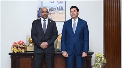 وزير الرياضة يلتقي نظيره الليبي لبحث التعاون المشترك