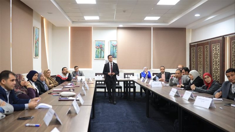رئيس جامعة بنها يفتتح