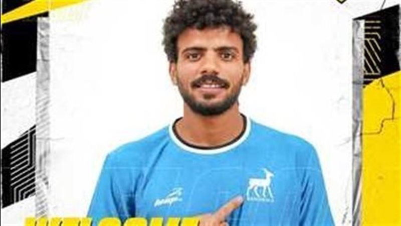 اللاعب أحمد دحروج