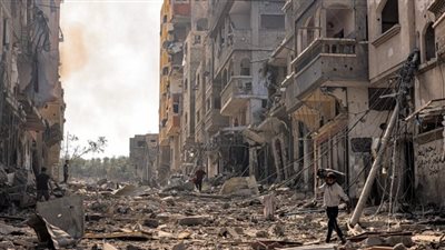 رئيس الوزراء: نعمل على إعادة إعمار غزة ومنع تهجير سكانها