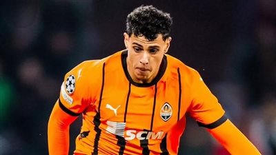 عروض أوروبية تبعد مدافع شاختار عن الانضمام للزمالك