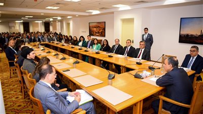 وزير الخارجية يجتمع بأعضاء السلك الدبلوماسي المصرى من الدرجات الحديثة والمتوسطة 