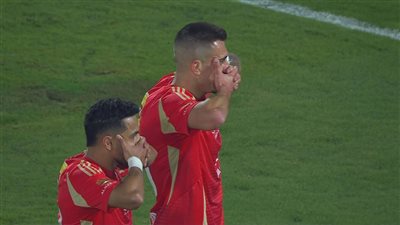 جراديشار يحرز الهدف الثاني للأهلي في مرمى بتروجت 