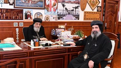 البابا تواضروس يتلقى تقريرًا عن الخدمة في إيبارشية المحلة الكبرى