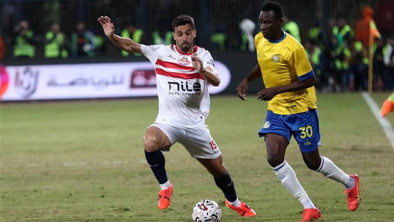 الزمالك والإسماعيلي،