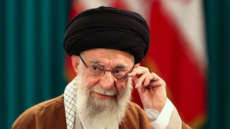 خامنئي، فيتو
