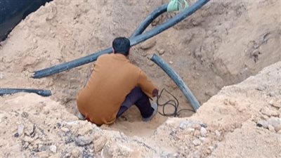 الانتهاء من إصلاح الخط الناقل للمياه بالطريق الزراعي وسط الإسكندرية (صور)