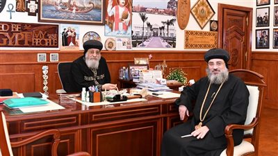 البابا تواضروس يتلقى تقريرا عن الخدمة في إيبارشية أبوقرقاص