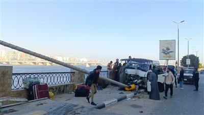 إصابة 5 طلاب فى حادث تصادم بسوهاج 