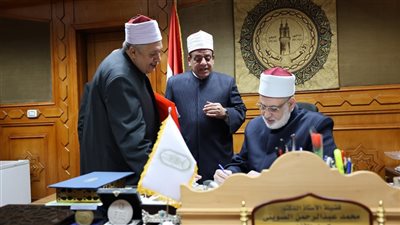 وكيل الأزهر يعتمد نتائج الشهادتين الابتدائية والإعدادية للطلاب المصريين بالخارج، رابط سريع لمعرفتها 