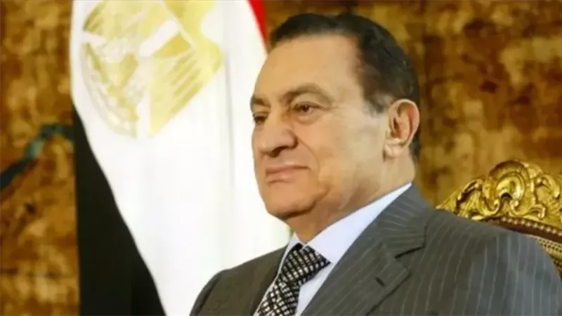 حكاية مبارك مع الأمريكان