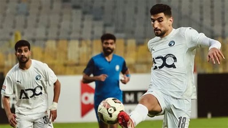  بيراميدز وسموحة،