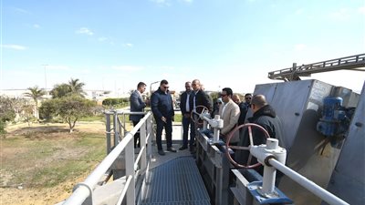 وزير الإسكان يزور محطة أوراسكواليا بالقاهرة الجديدة ويشدد على الصيانة الدورية