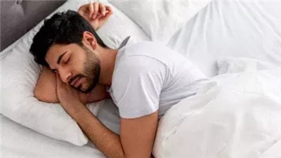 تفسير حلم الجوع في المنام وعلاقته بالسعي لتحقيق الاستقرار والنجاح 