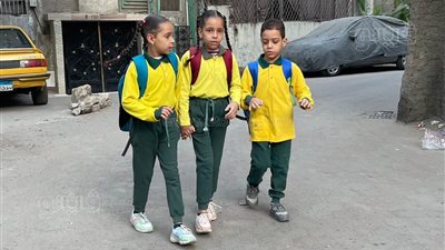 طلاب القاهرة يعودون إلى مقاعد الدراسة في الفصل الدراسي الثاني (صور وفيديو)