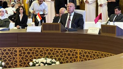 وزير الصناعة: الشراكة الاستراتيجية بين دول المنطقة بوابة لتشجيع الاستثمارات 