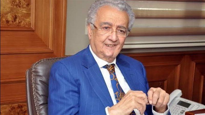 د نادر رياض 