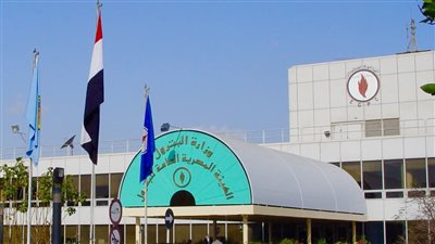 الرئيس التنفيذي لهيئة البترول يترأس الاجتماع الدوري للجنة التحول الطاقي