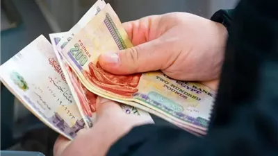 بعد الزيادة التاريخية لمنح العمالة غير المنتظمة لـ1500 جنيه.. مواعيد صرفها وشروط وضوابط الحصول عليها.. وهذه خطوات تسجيل البيانات