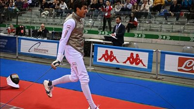 وزير الرياضة يهنئ عبد الرحمن طلبة ببرونزية الجائزة الكبرى لسلاح الشيش بإيطاليا