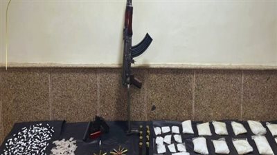 مصرع تاجر مخدرات في تبادل لإطلاق النيران مع الشرطة بقنا 