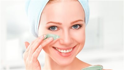  للمبتدئات، روتين العناية بالبشرة باستخدام المواد الطبيعية