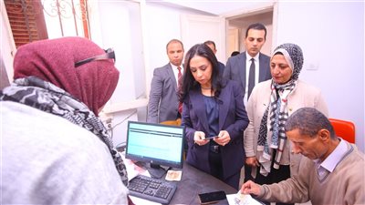 وزيرة التضامن تجري جولة مفاجئة لعدد من الوحدات الاجتماعية بالقاهرة