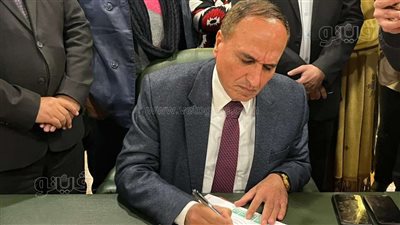 عبد المحسن سلامة يتقدم بأوراق ترشحه لمنصب نقيب الصحفيين