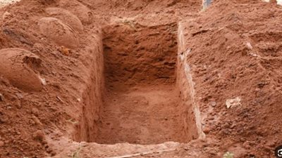 من السنة النبوية، حكم قراءة سورة يس أثناء دفن الميت