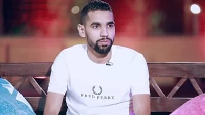 صورة لـ مؤمن زكريا بأجهزة طبية على إنستجرام تثير قلق جماهيره 