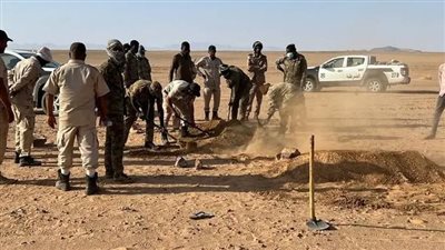 حلم أوروبا ينتهي بحفرة، العثور على جثامين عشرات المهاجرين بمقبرتين في ليبيا