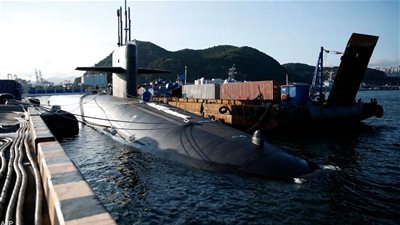 غواصة نووية تؤجج التوتر بين الولايات المتحدة وكوريا الشمالية