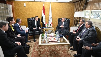 كامل الوزير: جاهزون للتعاون مع الشركات المجرية لإقامة مصانع جديدة في مصر 