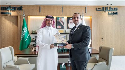 رئيس القابضة للمطارات يبحث مع نظيره السعودي تعزيز سبل التعاون 