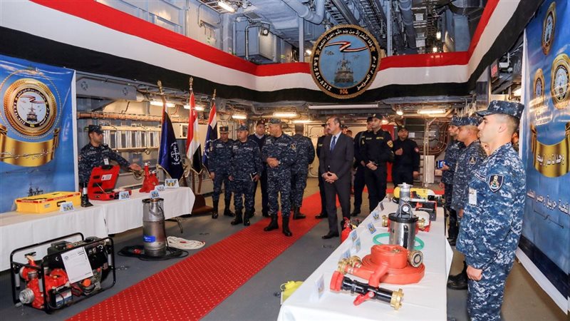 القوات البحرية تستقبل
