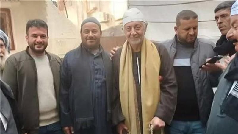 عبد العزيز مخيون،
