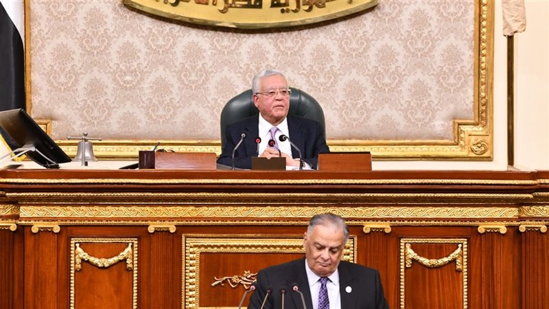 مناقشة مشروع قانون