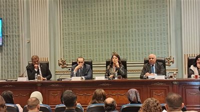 وزير الشئون النيابية: اقتراح تشريع لتيسير إجراءات تصاريح تصوير الأفلام في الأماكن الأثرية