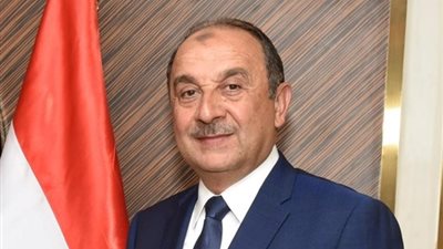 وزير قطاع الأعمال: تطوير شركات الأدوية التابعة يدعم الصناعة الوطنية ويعزز التنافسية